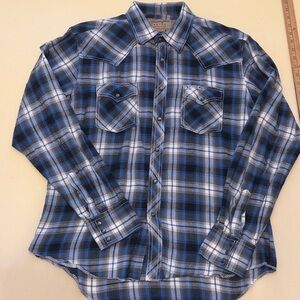 Wrangler Plaid Blue and White Button-Down Shirt